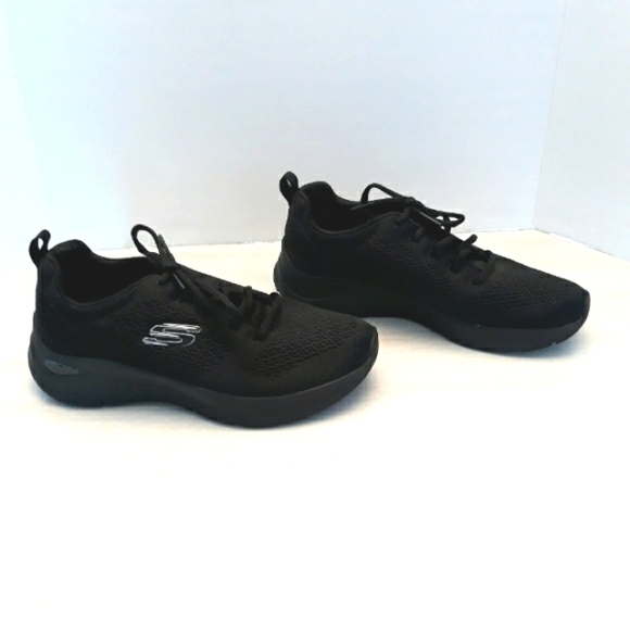 Skechers Shoes - Skechers Arch Comfort Sneakers SZ 7